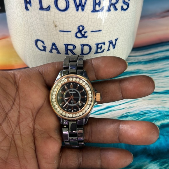 Channel J12 Watch - Picture 3 of 5